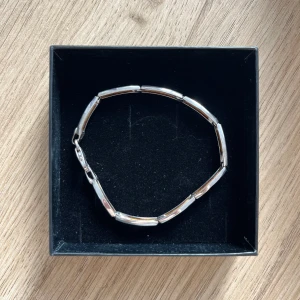 Fint silverarmband - Fint silverarmband, helt oanvänt!☺️