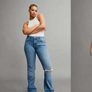 Gina full length flare  - Favorit jeansen men kommer inte till användning längre, bra skick, står ej för frakt