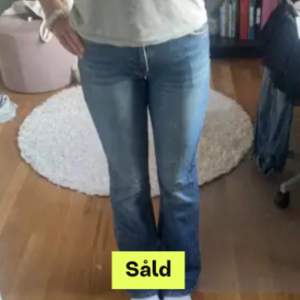 Säljer ett par superfina jeans från Gina tricot❤️😍