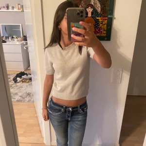 T-shirt - En t-shirt som inte kommer till användning längre as snygg och passar till allt