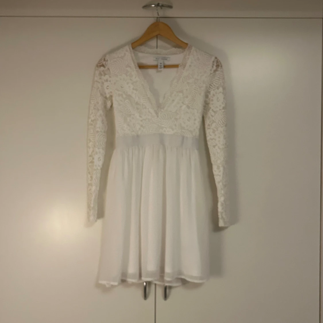 3 olika studentklänningar ! 