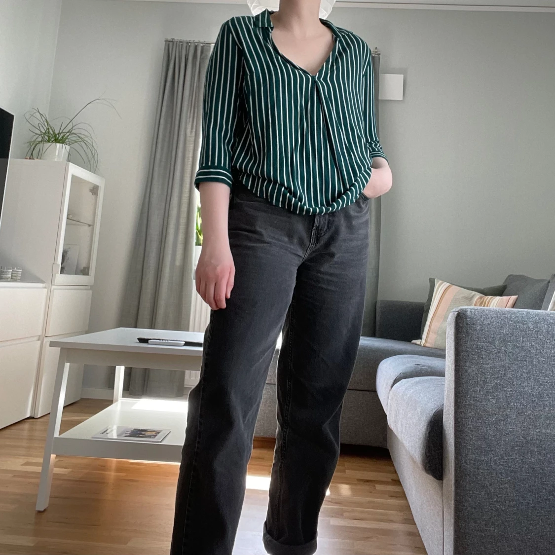 Grön/vit randig blus - 91