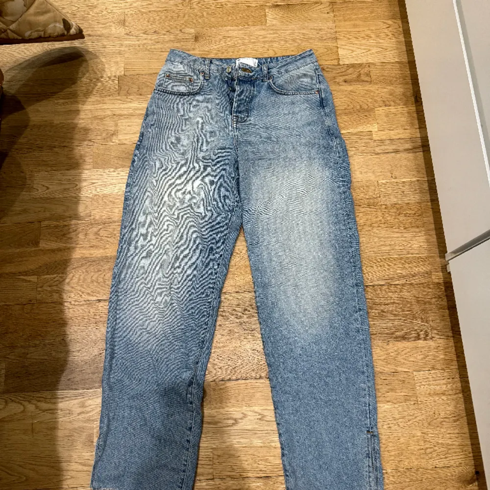 Super Fräscha Jeans i storlek W30 L32 säljs för 300kr.. Jeans & Byxor.