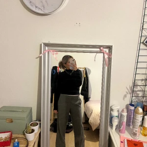 Turtleneck - Svart polotröja, använd några få gånger men jättefin!