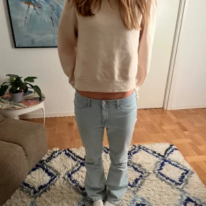 Hoodie med luva💗 - Fin tröja med luva från zara 💗💗💗 priset kan diskuteras!💗💗