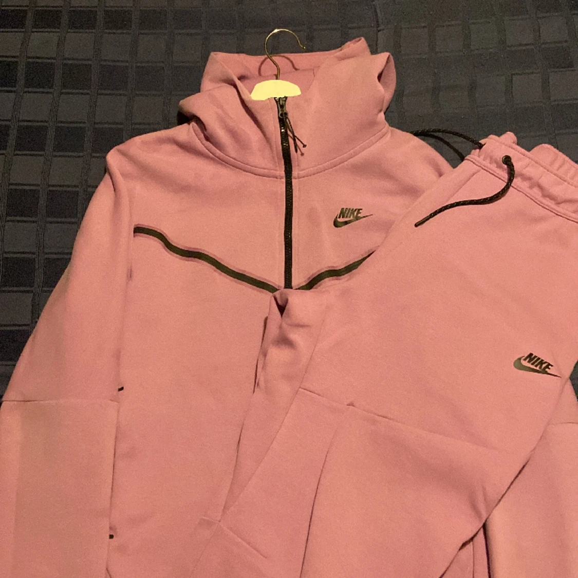 Nike tech tracksuit