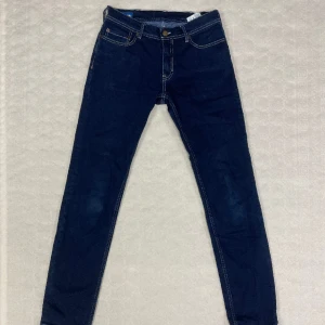 ACNE Jeans - Helt nya acne jeans. Storlek 29 i midjan och 32 i längd.