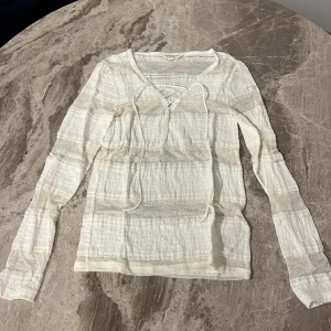 Tröja/blus i spets Ralph Lauren  - Spetströja/blus från Denim & Supply Ralph Lauren. Fint skick. 