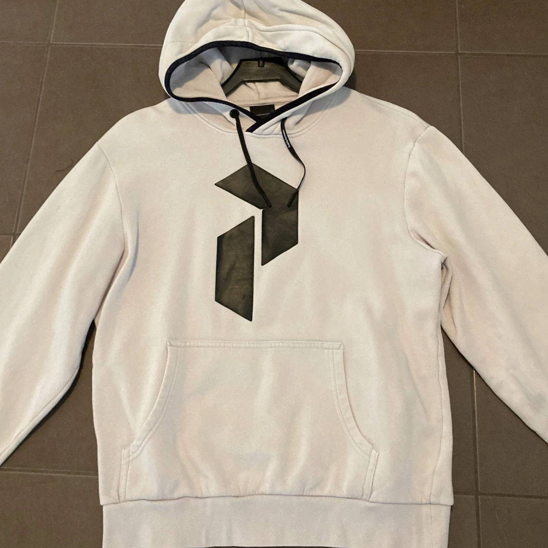 Peak performance hoodie