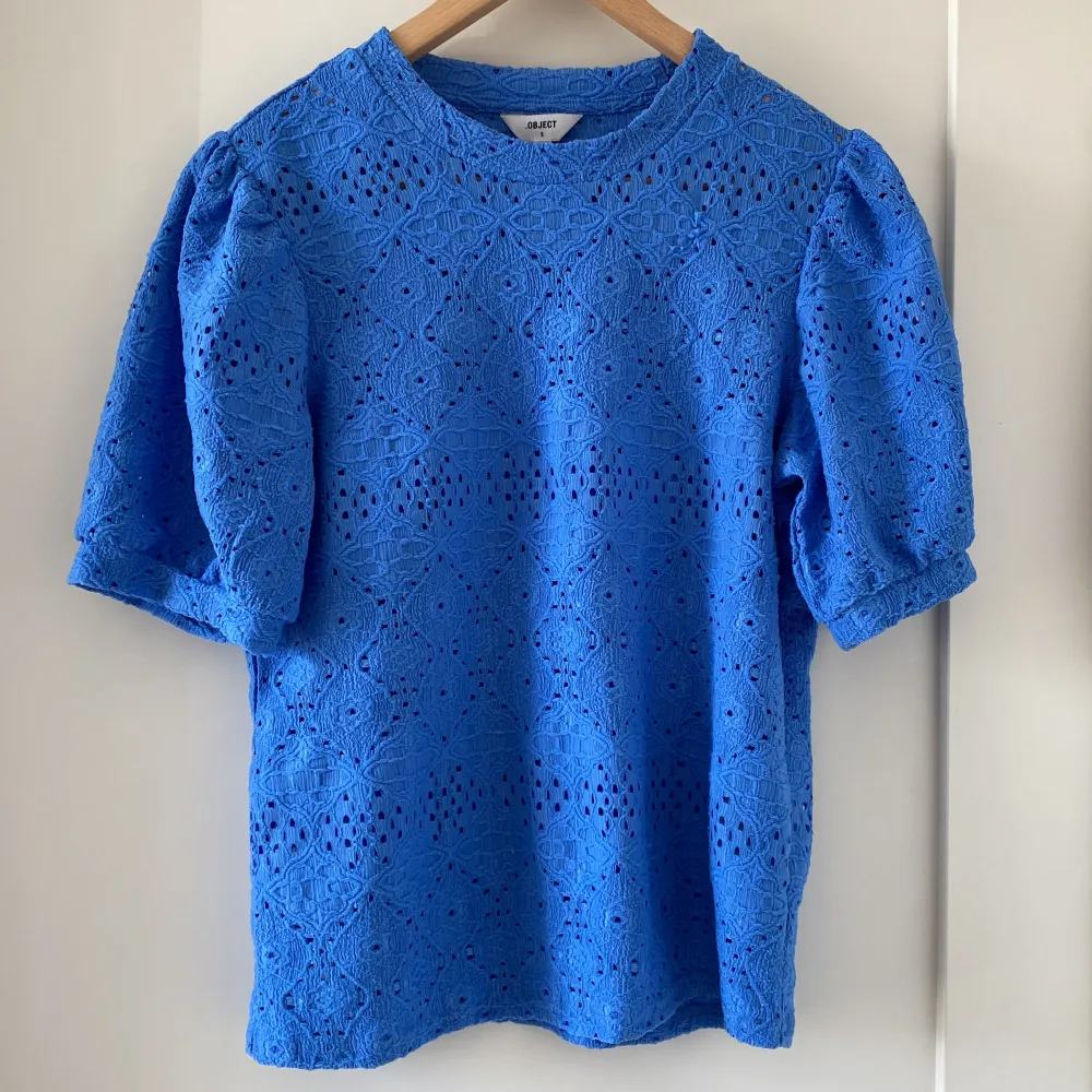 Super fin vero moda blus anvĂ€nda bara 1 gĂ„ngđ. Puserot.