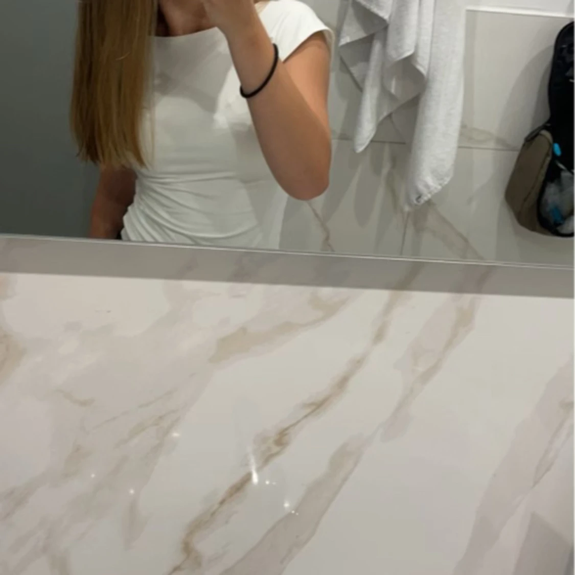 vit topp med öppen rygg - 90