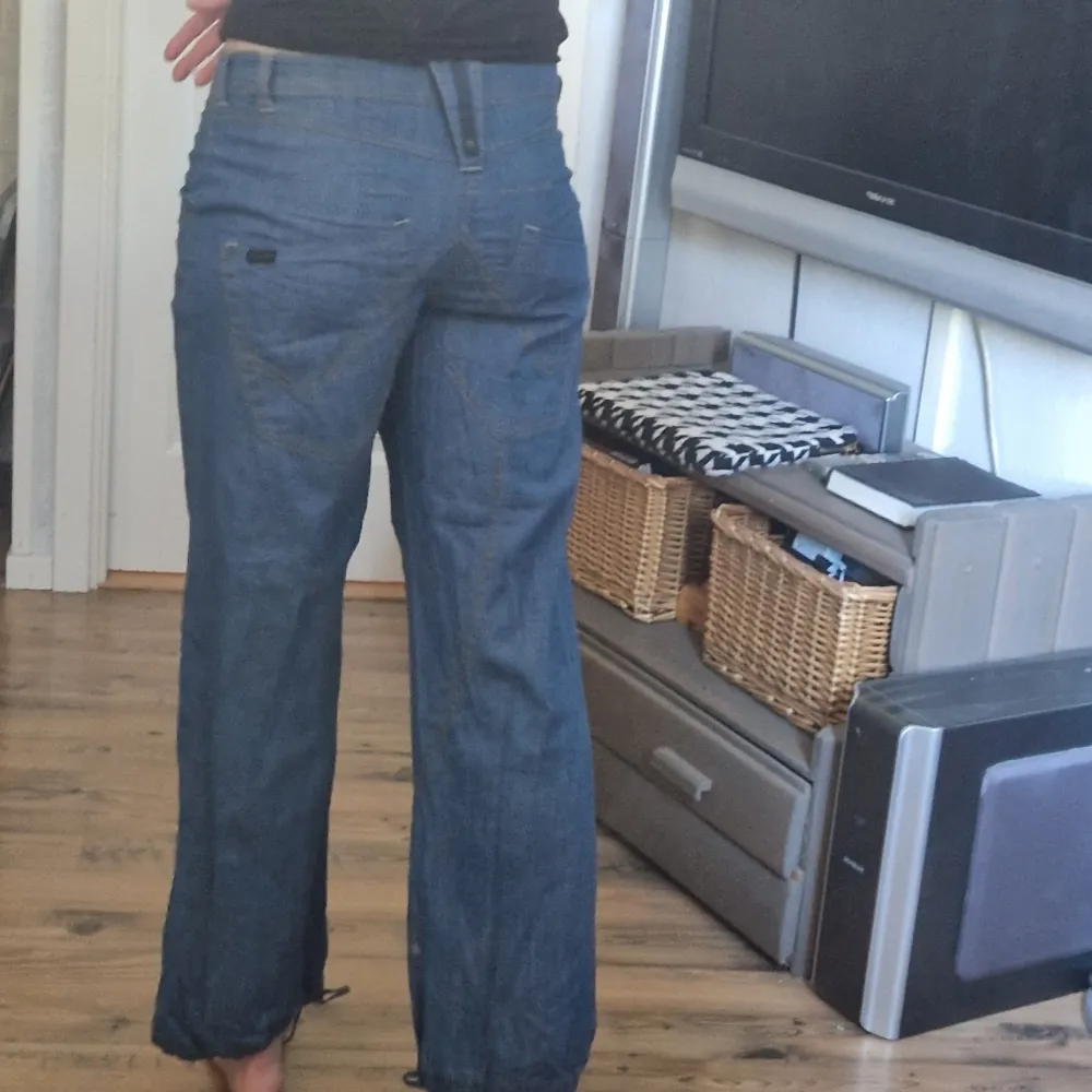 Cargoliknande jeans. Så sköna att ha på sig.. Jeans & Byxor.