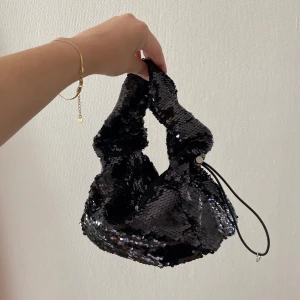 Glitter väska - Så fin💕