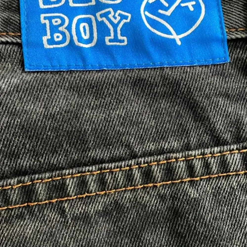 Snygga baggia jeans från Big Boy 500kr st Finns i solna. Jeans & Byxor.