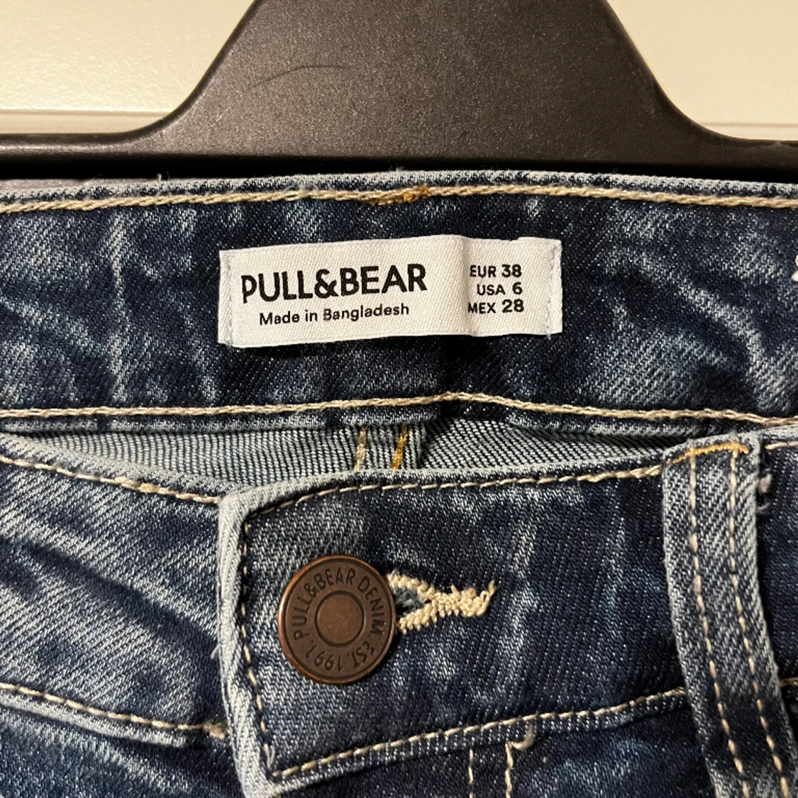 Jeans med bakfickor  - 91