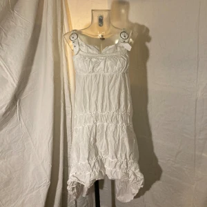 Klänning cop copine - Klänning av franskt märke Cop Copine. Storlek S/M. I gott skick! 