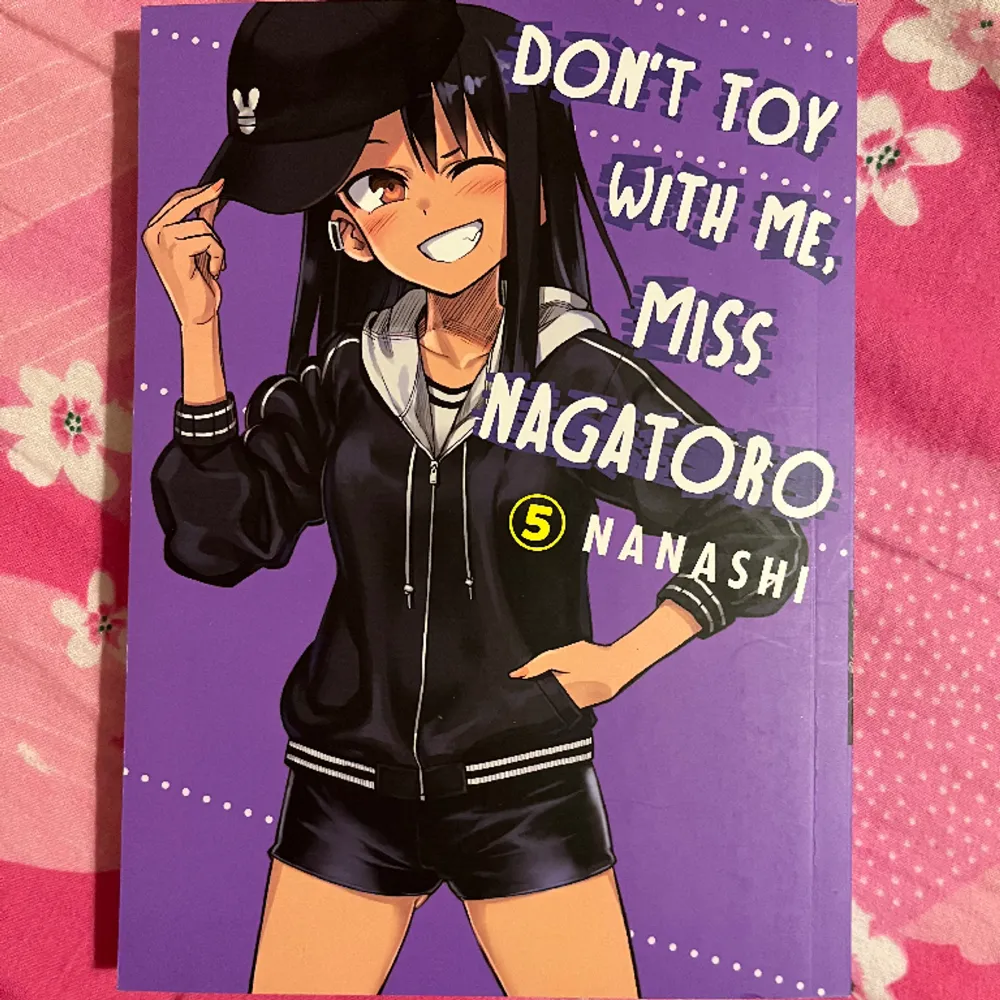 Don’t toy with me, miss nagatoro Säljer min gamla manga för bra pris . Övrigt.