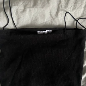 Linne - Svart linne, använt fåtal gånger.