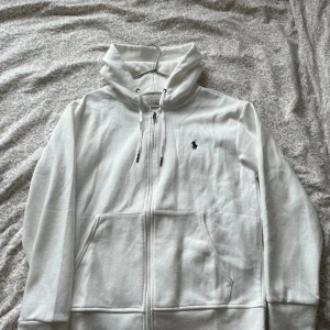 Ralph Lauren - Använd några få gånger, väldigt fint skick! KAN PASSA M!