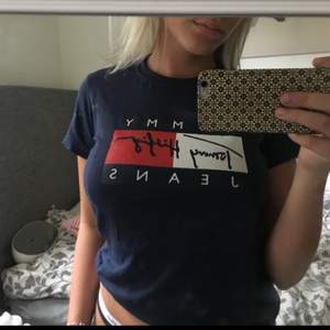 Tommy hilfigher T-shirt. Passar XXS/XS 