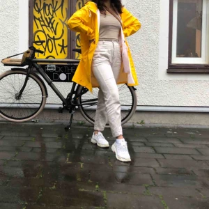 Bik bok - Regnkappa från Bikbok Storlek M | 200 kr 