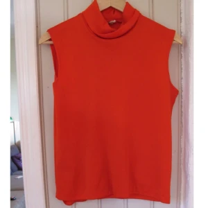 Polotröja inköpt secondhand  - Polotröja inköpt secondhand 