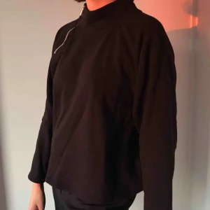  - Köpt på Monki, knappt använd