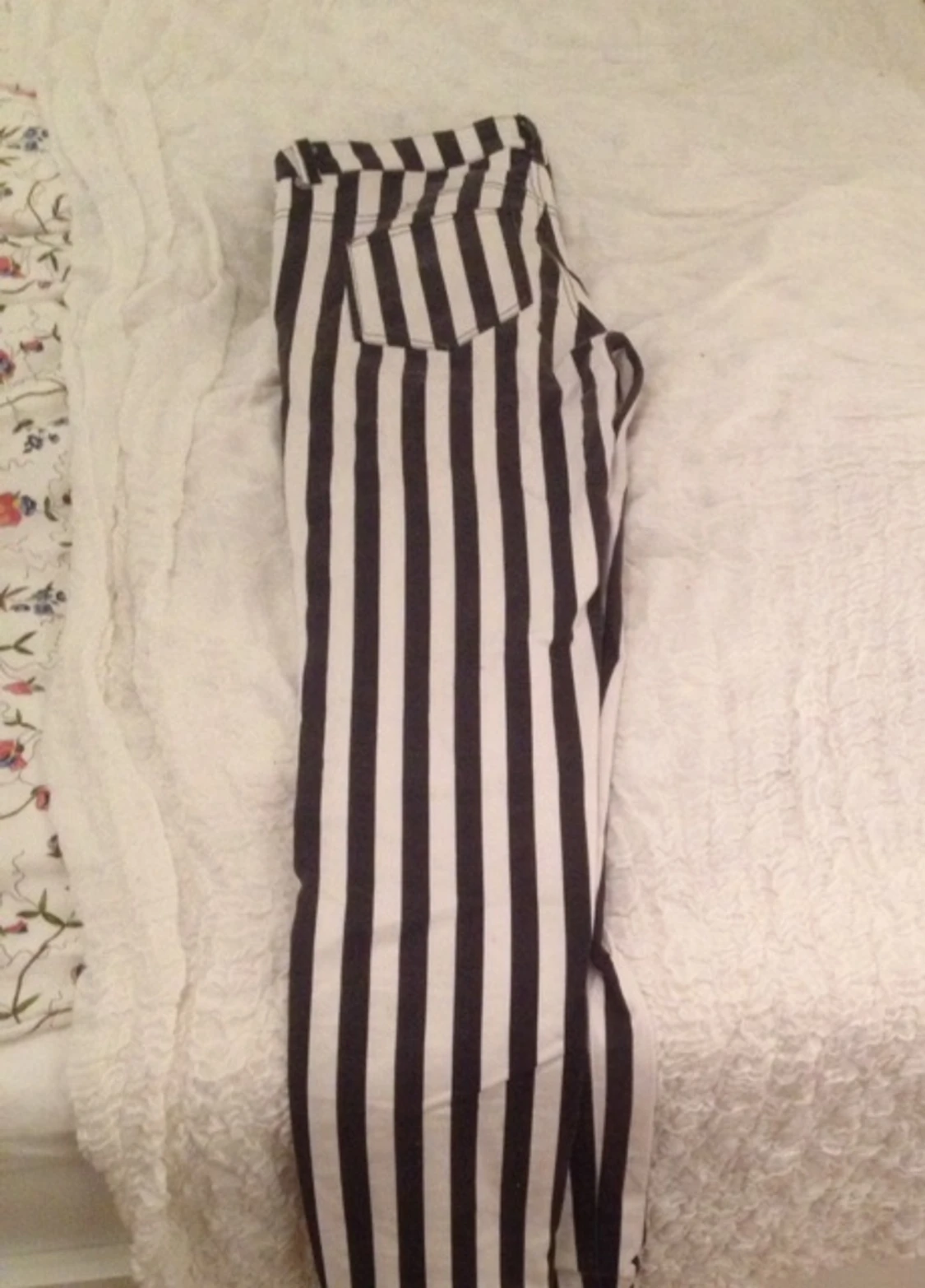 Coola jeans från H&M  - 1413746001