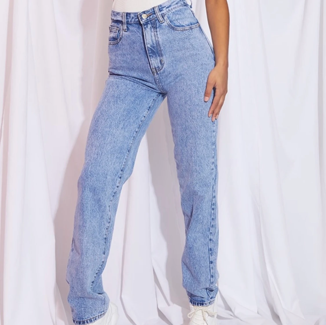High waist straight leg jeans