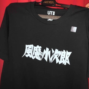  - Cool t-shirt som aldrig kommit till användning! 