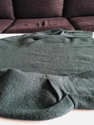 COS 100 ull - Jätte varm klänning i ull. Myssig, varm, kan bäras på jeans eller byxor också