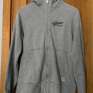 Fjällräven  - Fjällräven hoodie. andvänd få tal gånger. Stl. Women's L
