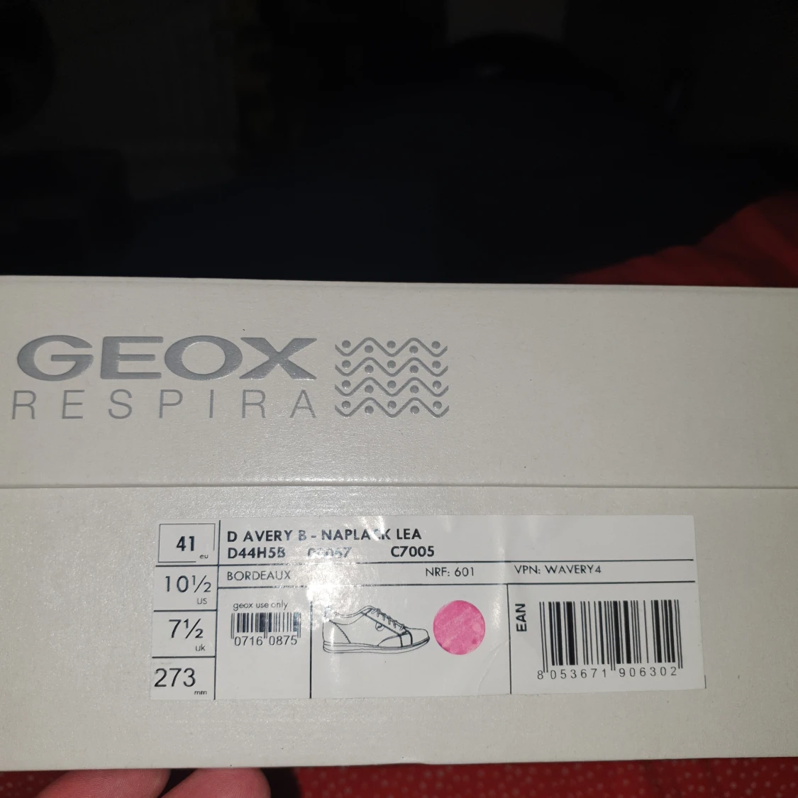 Nästan helt nya fritids skor  - 91