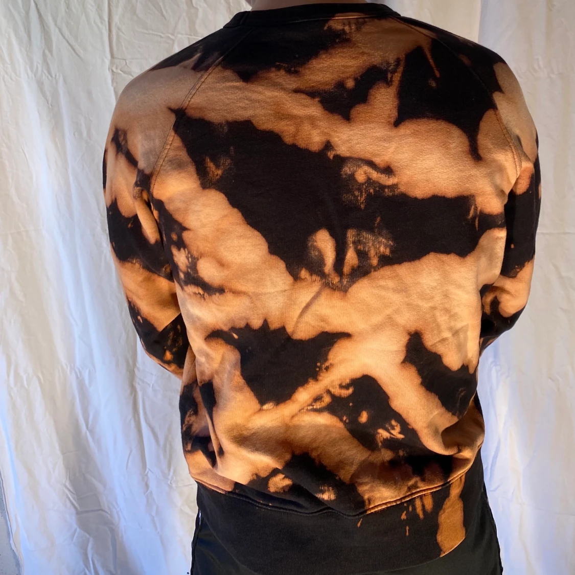 Burned sweatshirt  - 90