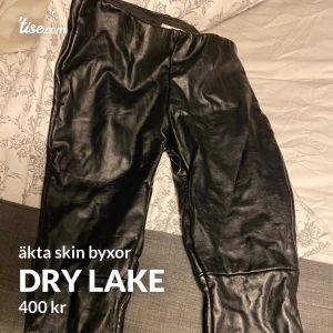 dry lake - one size, priset kan diskuteras