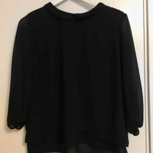  - Dena blues har jag ägt länge men är i väldigt bra skick, och den är för liten för mig😊 + frakt 50kr   Swish funkar också 📲