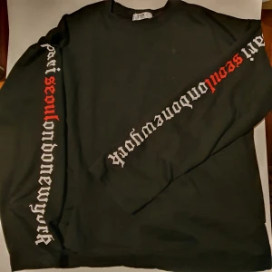  - Långärmad oversized t-shirt