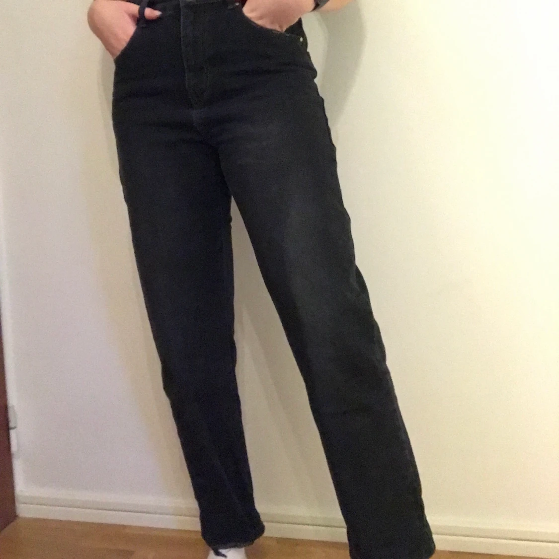 Svarta straight leg mom jeans - 91
