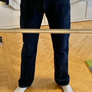 Levis 501:or jeans - Klassiska Levis jeans W32 L32. Väl använda men i mycket bra skick. Fler bilder finns ifall du är intresserad.