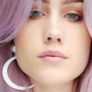  - Superläckert örhönge från exklusiva Maria Nilsdotter! Helt nytt bara provat kommer med kvitto inklpt nk gbg   skickar med spårbar frakt 55kr postnord 