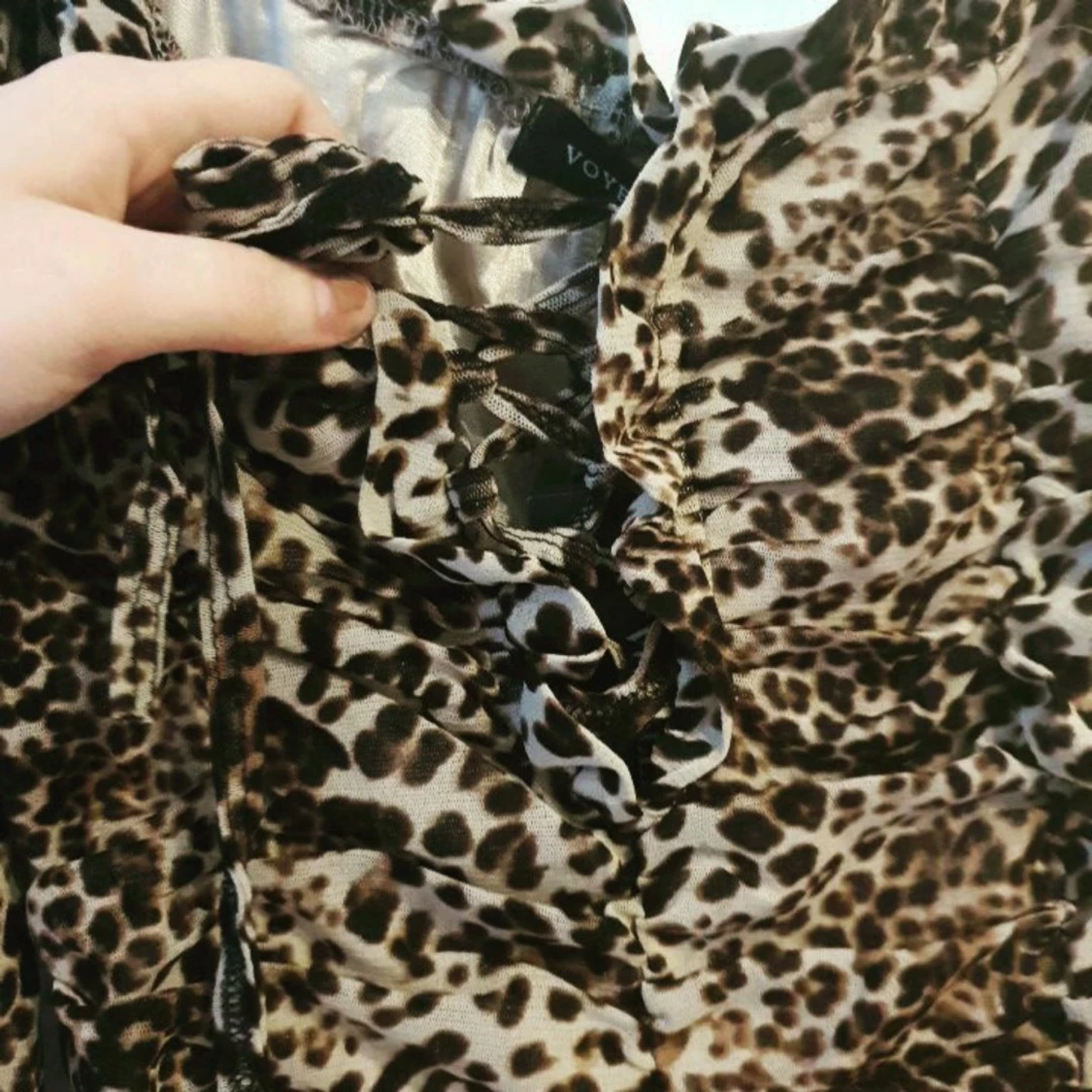 Ruched off shoulder klänning - 91