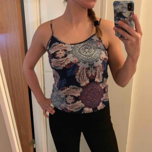  - GARDEROBRENSNING! En fint linne från Vero Moda. Kolla gärna min profil för fler plagg! :)