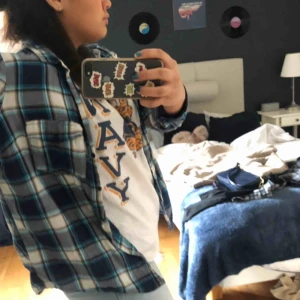  - Jättecool vintage liknande skjorta som även funkar som tunnare jacka🧿🧿