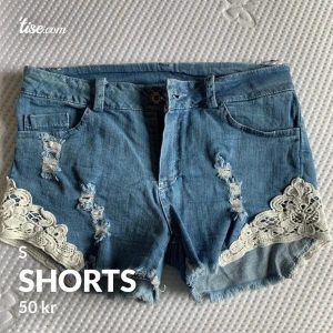 Shorts  - Hollister shortsen använd 1gång! 