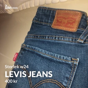 Levis jeans  - I nyskick, Bootcut, storlek w24