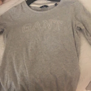 gant - gant tröja använd 2ggr nytvättad,150kr + frakten