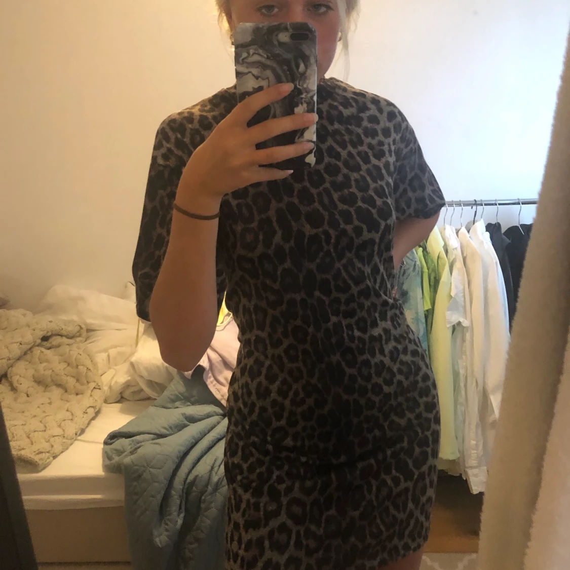 Leopard T-shirt klänning strl s - 90