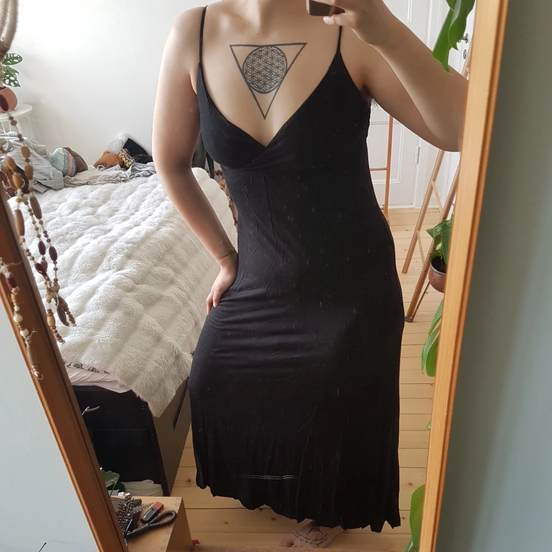 Svart basic långklänning