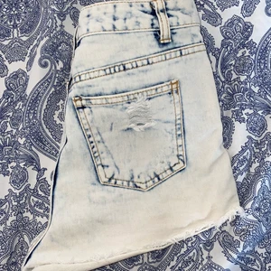 Ett par shorts från Denim Co. - Ett par super fina shorts från Denim Co i storlek 34. Inga slitningar. Frakt tillkommer.