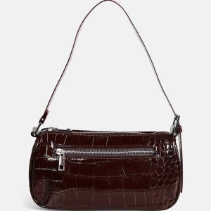 Väska - Säljer min väska från bikbok, använd 1 gång! Finns i deras sortiment nu. Kan frakta (köparen står för frakten) eller mötas upp i Norrköping 